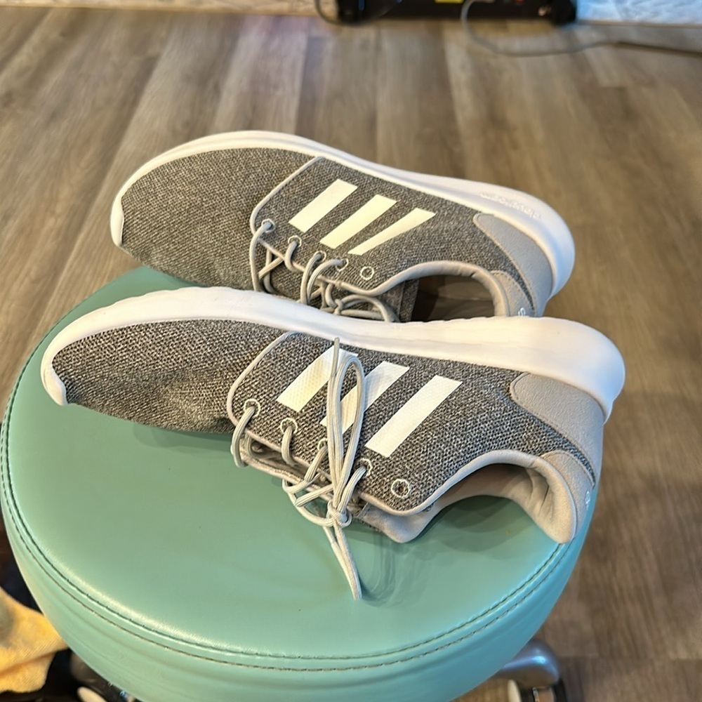 Adidas cloud foam grey/white running shoe size 11 - Picture 7 of 9